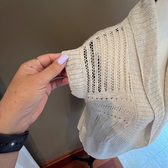 Pink Rose Cream Knit Open Cardigan, Lightweight, Short Sleeve, Size Large - Picture 5 of 8